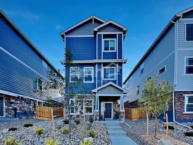 Building Photo - 26145 E Calhoun Pl