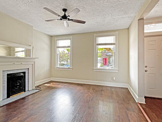 Foto del edificio - 16 S Stafford Ave