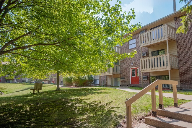 Building Photo - Homestead Apartments