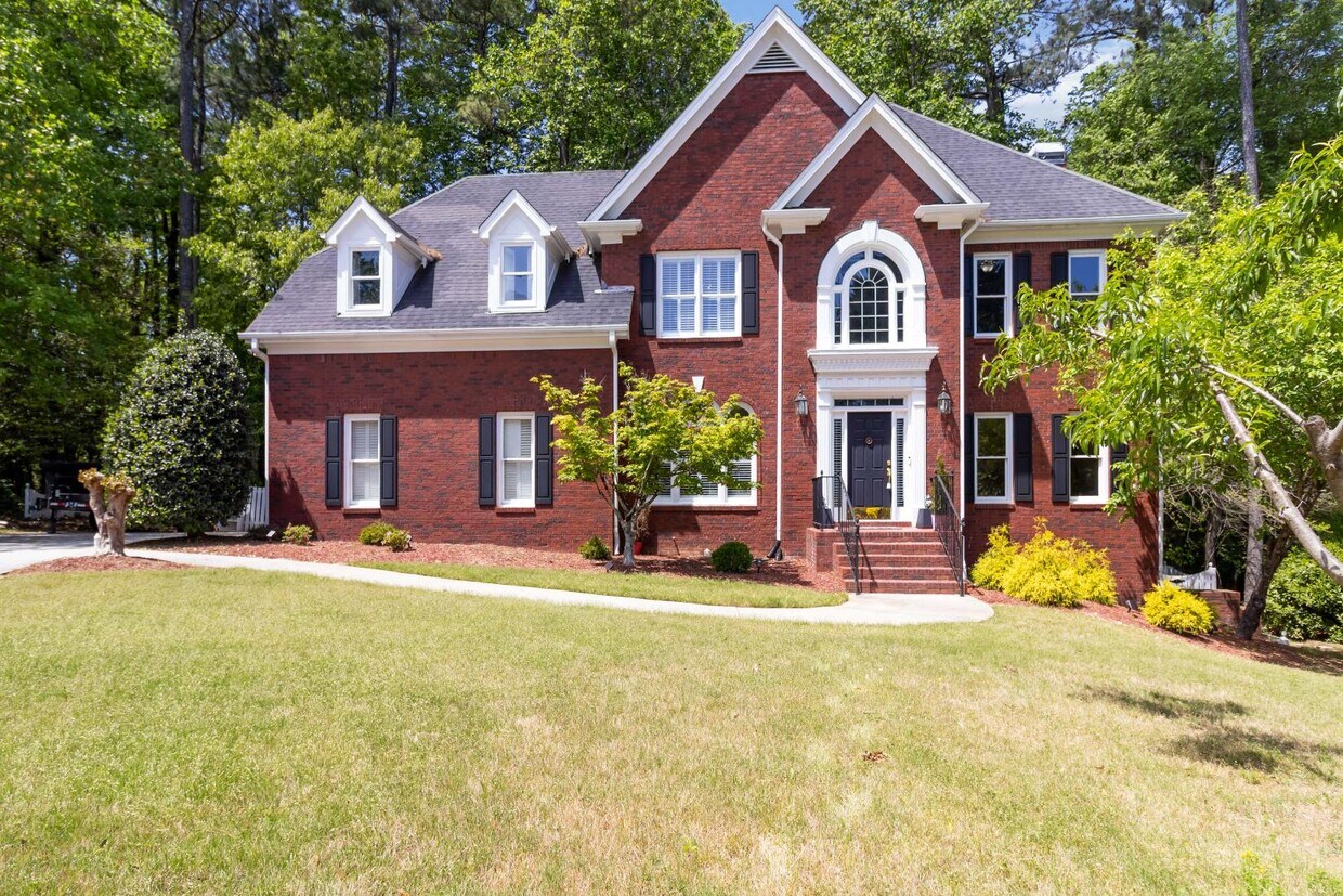 Foto principal - 2755 Runnelwood Ln