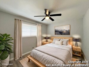 Foto del edificio - 6231 Linus St