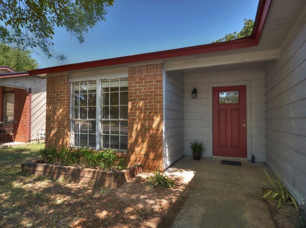 Primary Photo - 1502 Peachtree Valley Dr