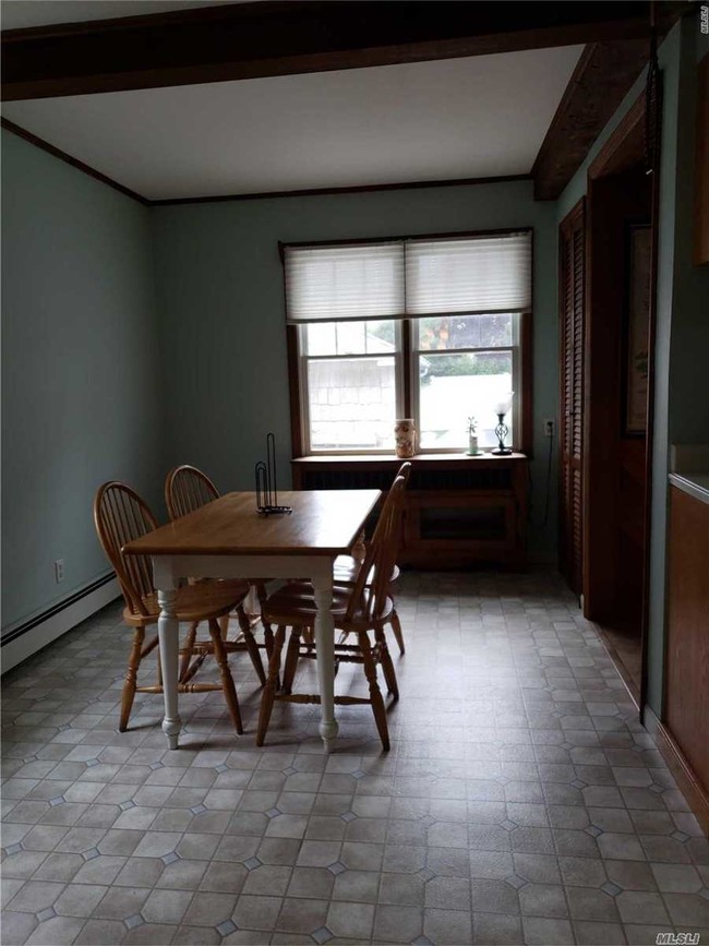 Building Photo - 65 S Windhorst Ave