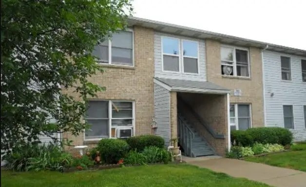 Foto del edificio - 204 Brubaker Dr