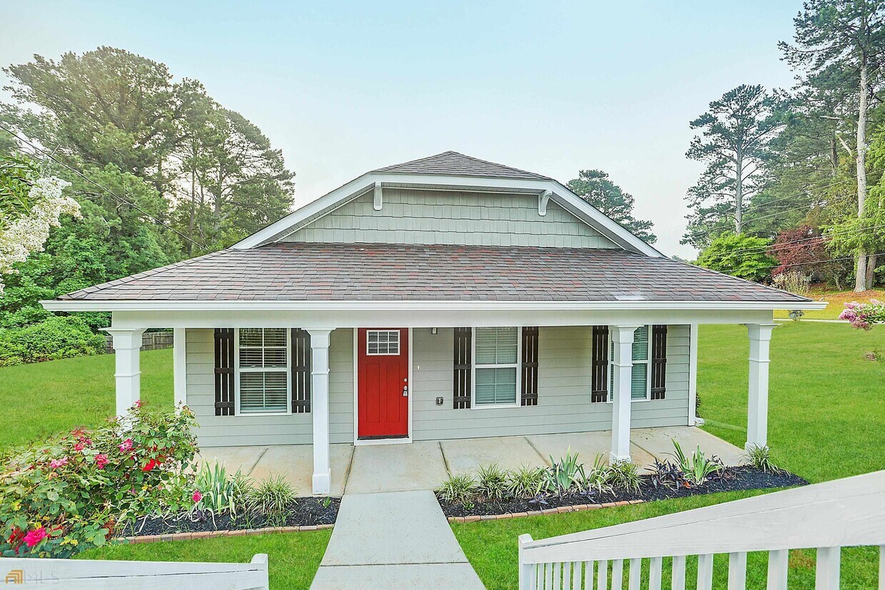 2700 Laurie Ln, Marietta, GA 30060 House for Rent in Marietta, GA