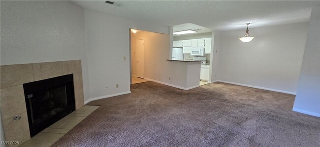 Building Photo - 2200 S Fort Apache Rd