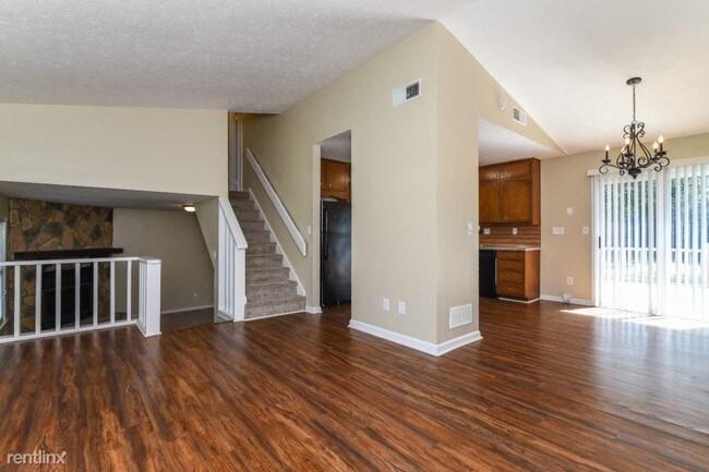 Building Photo - 3904 Amber Way