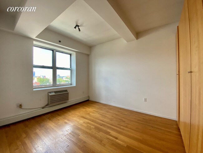 Building Photo - 234 Skillman Ave