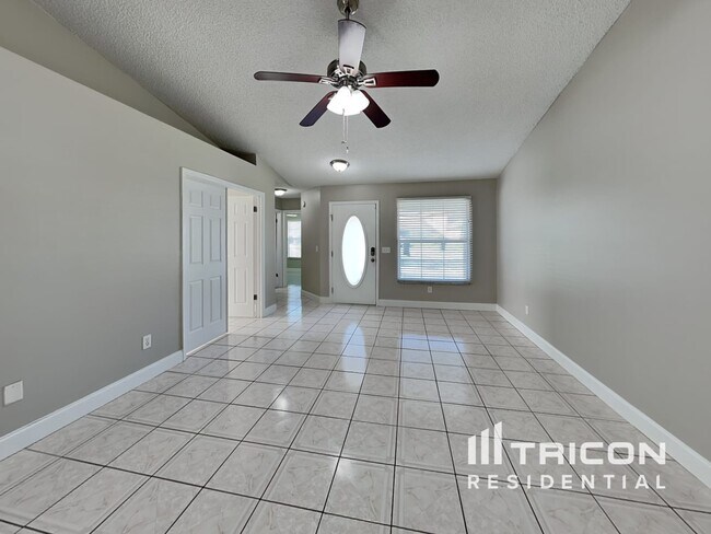 Building Photo - 9275 Dubois Blvd