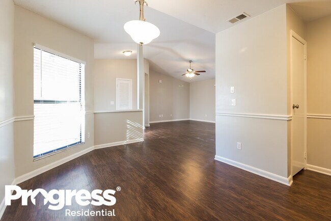 Foto del edificio - 431 Surrey Run