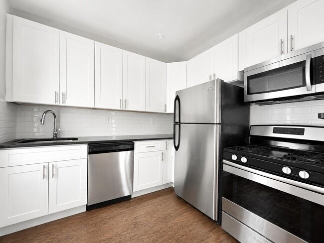 Foto del edificio - 546 Isham St