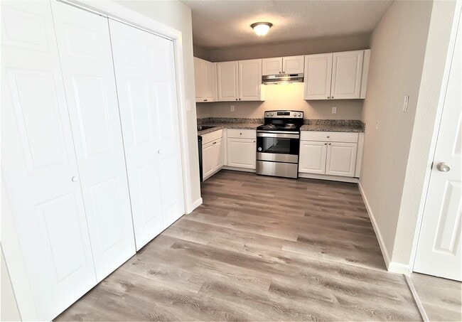 Foto del edificio - 10329 Wicklowe St