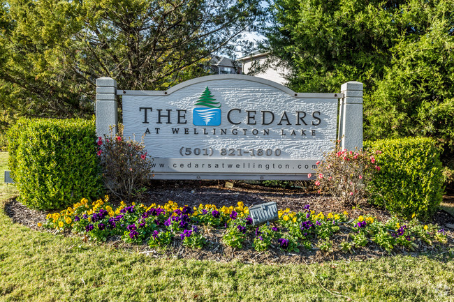 Foto del edificio - The Cedars at Wellington Lake