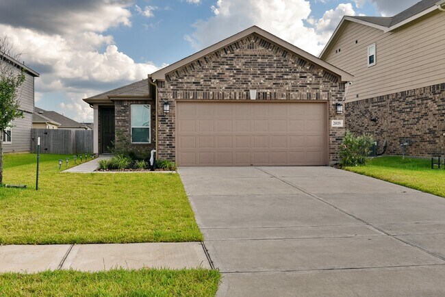 Building Photo - 20119 Little Cub Ln