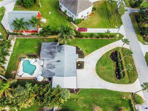 Building Photo - 5309 Cypress Ln