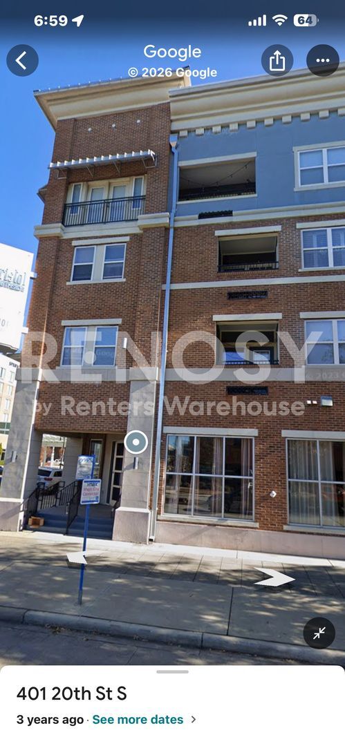 Building Photo - 401 20th St S