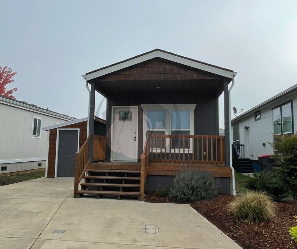 Foto principal - Sheridan Rd Mobile Home Park #2025-1746