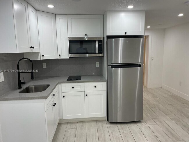 Foto del edificio - 6501 SW 4th St