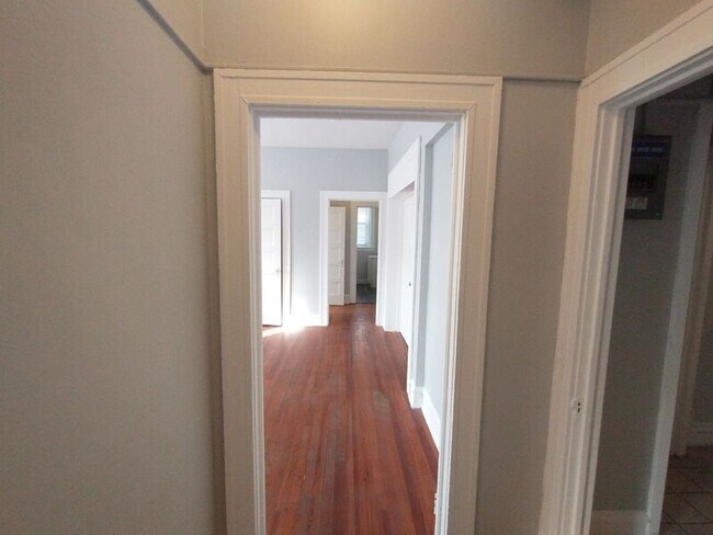 Foto del edificio - 307 Dolphin St