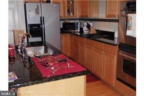 Foto del edificio - 110 Chesterbrook Ct