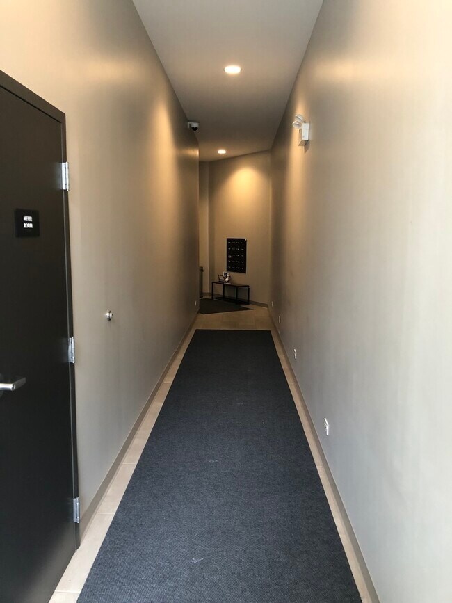 Foto del edificio - 3120 N Broadway