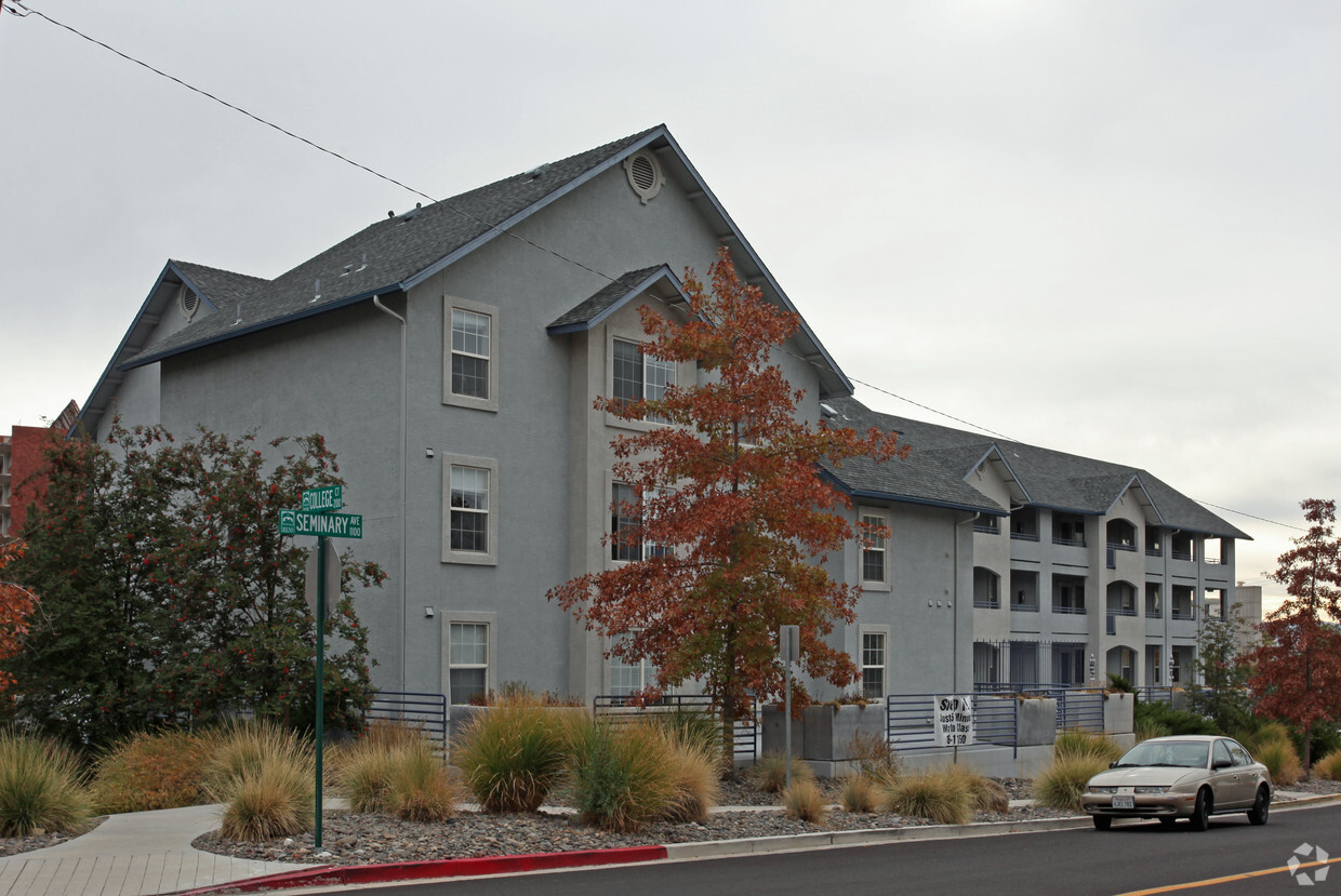 Primary Photo - College Courtyard Apartments