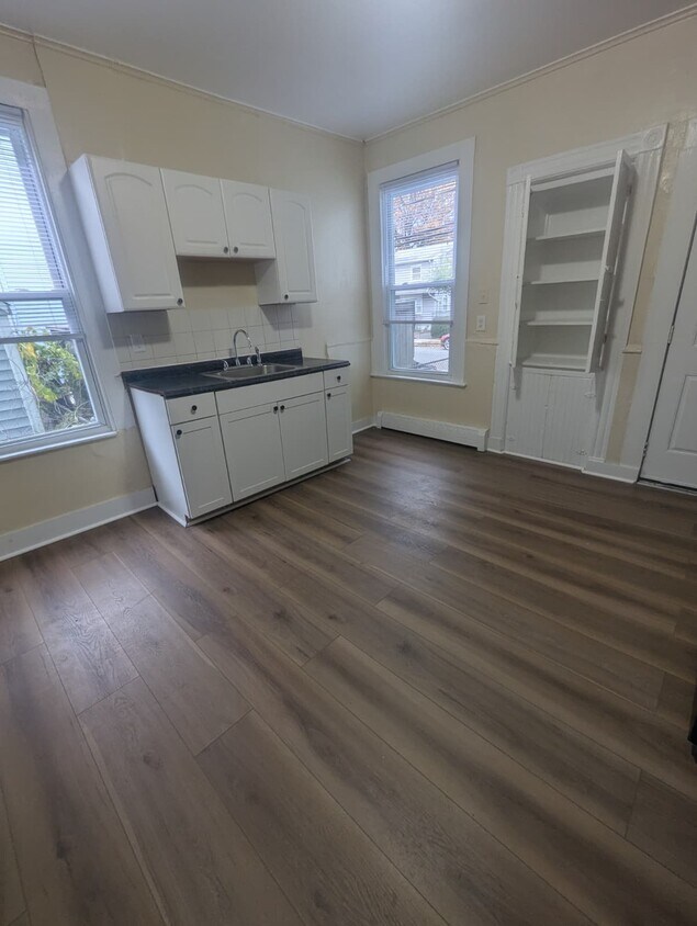 Foto principal - 48 2nd St