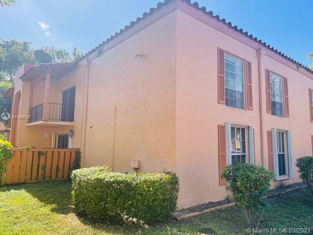 Building Photo - 7121 Miami Lakes Dr