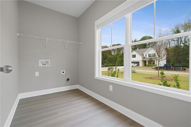 Building Photo - 2083 Easterwood Ct.