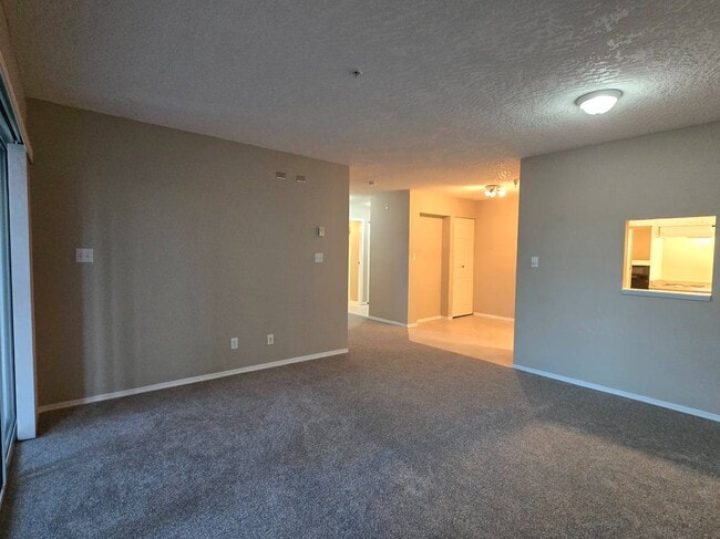 Building Photo - 1505 Church Ave