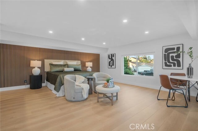 Foto principal - 6210 Halstead Ave