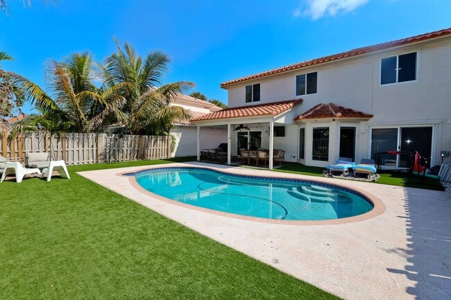 Foto del edificio - 3149 NW 71st Ave