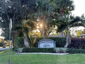 Building Photo - 9865 Riverside Dr