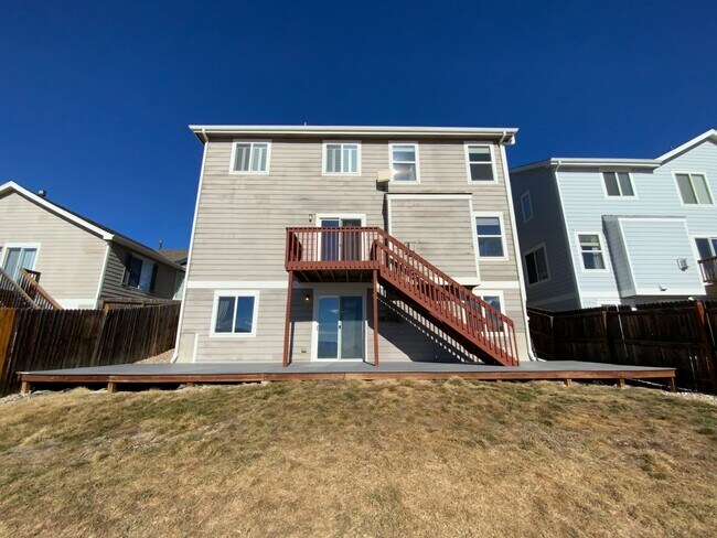 Building Photo - 3 Bedroom Home Available Near N Gate Blvd ...