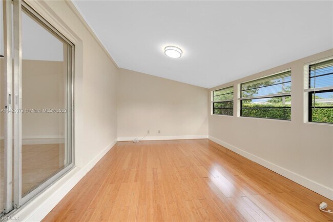 Foto del edificio - 3 br, 2 bath House - 19510 Christmas Rd # ...