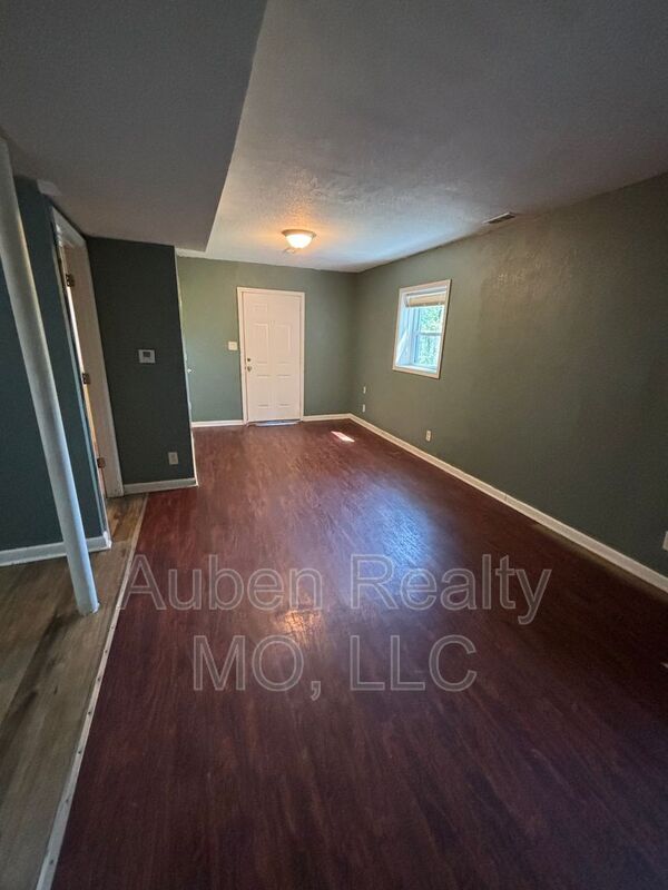 Foto del edificio - 704 N Willow Ave