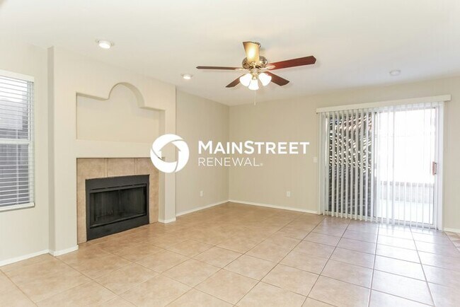 Building Photo - 4 Bedroom Pet-Friendly Home in Glendale, A...