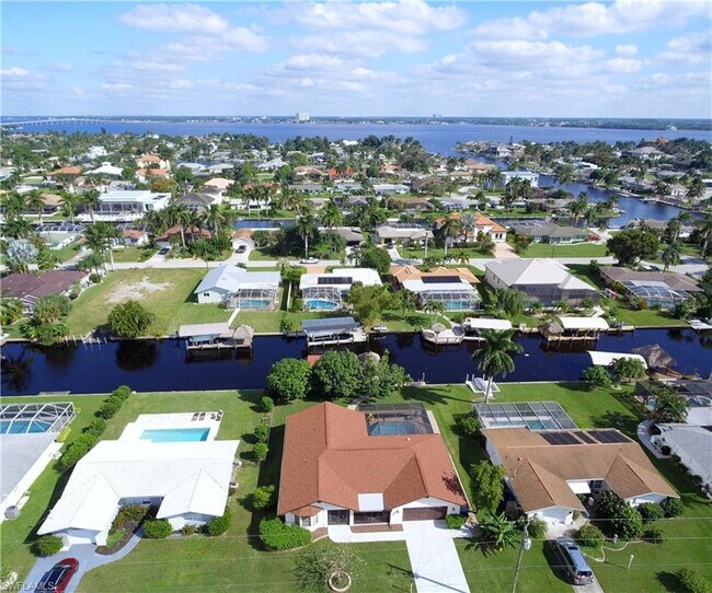 Foto del edificio - 5337 Majestic Ct