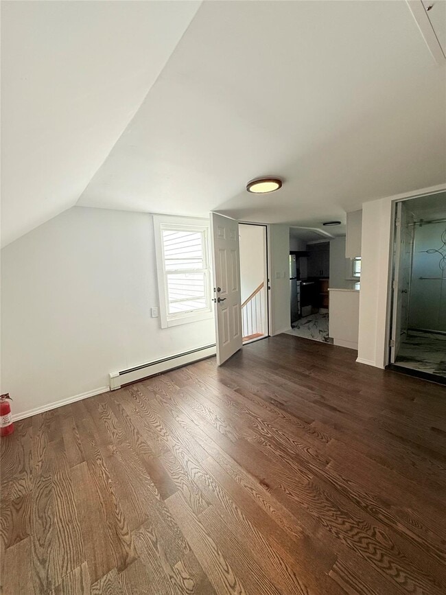 Foto del edificio - 815 Carpenter Pl