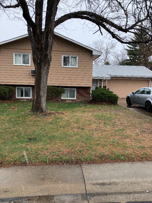 Building Photo - 1404 Shamrock St