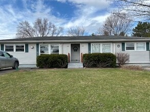 Building Photo - 390 Queen City Park Rd Building Photo - 390 Queen City Park Rd