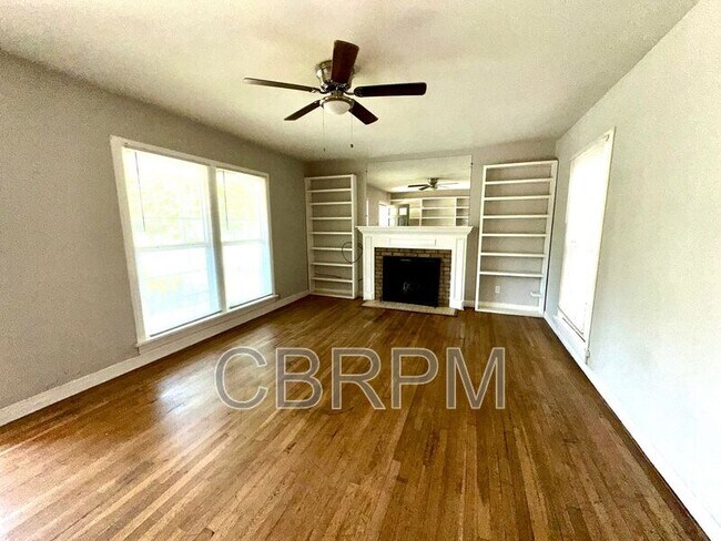 Foto del edificio - 3012 22nd St