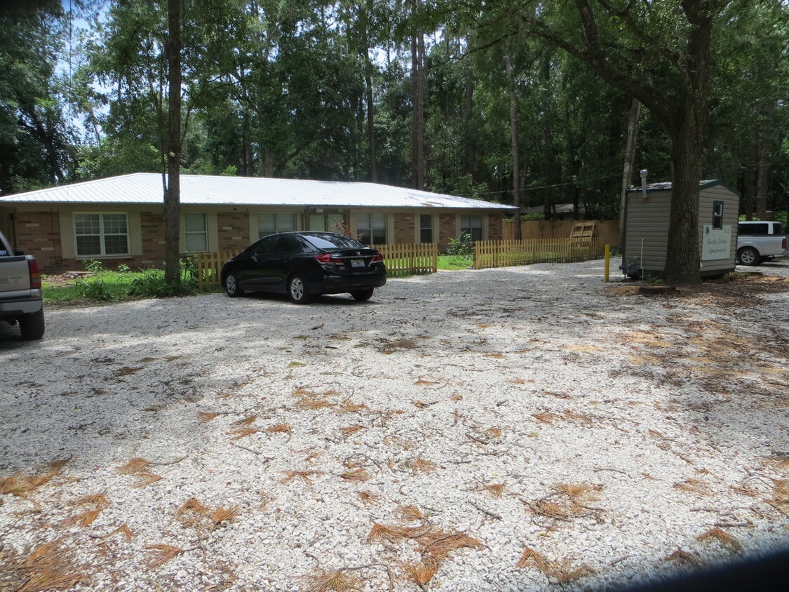 Primary Photo - 315 NW 19th Ln