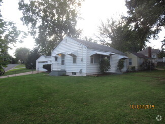 Building Photo - 11104 Bernice Ave