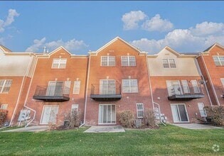 Building Photo - 526 Cherry Orchard Rd