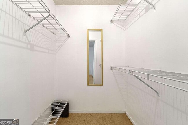 Building Photo - 1306 McClelen Way