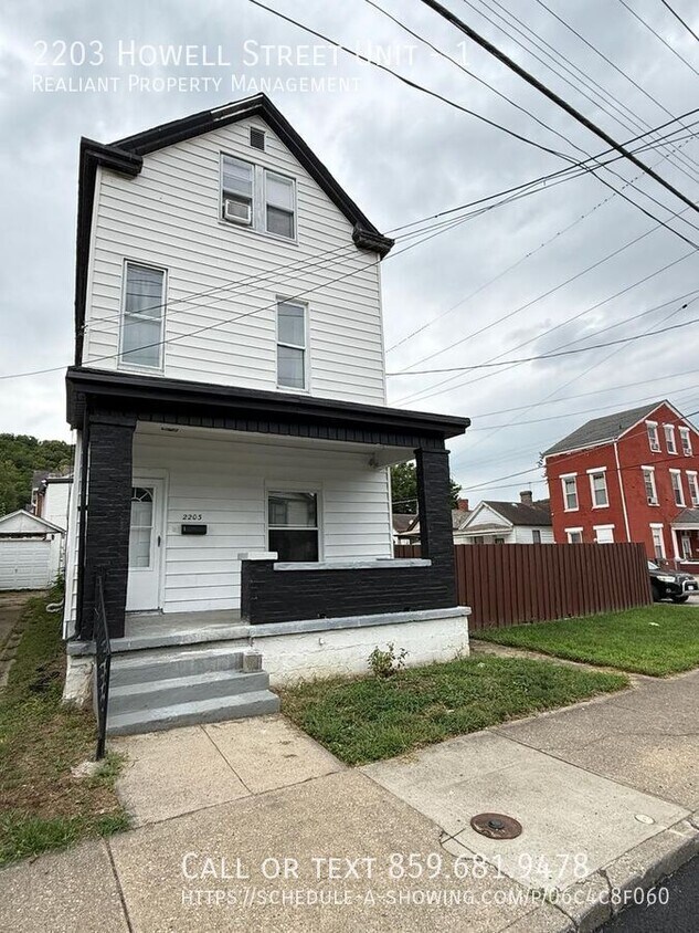 Foto principal - 2203 Howell St