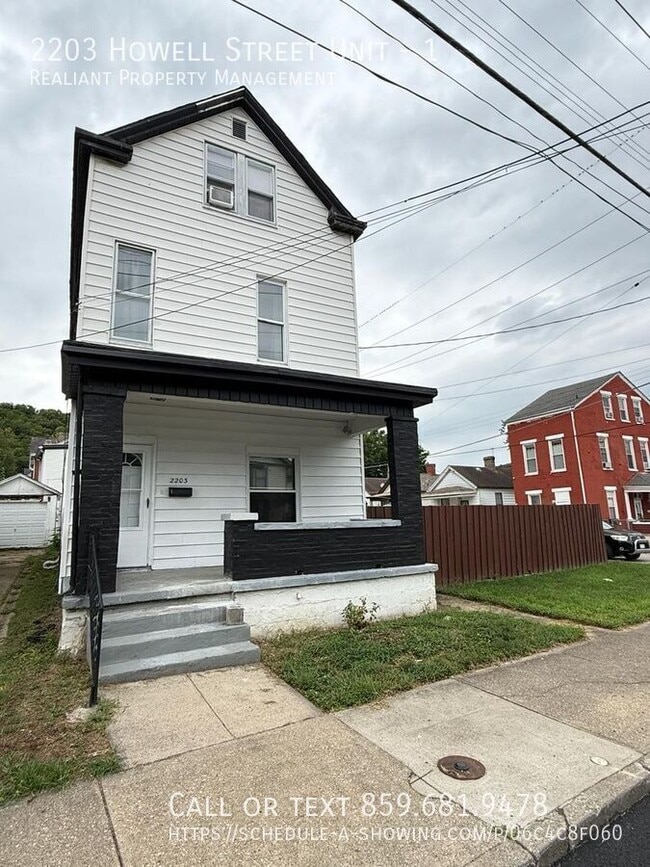 Building Photo - 2203 Howell St