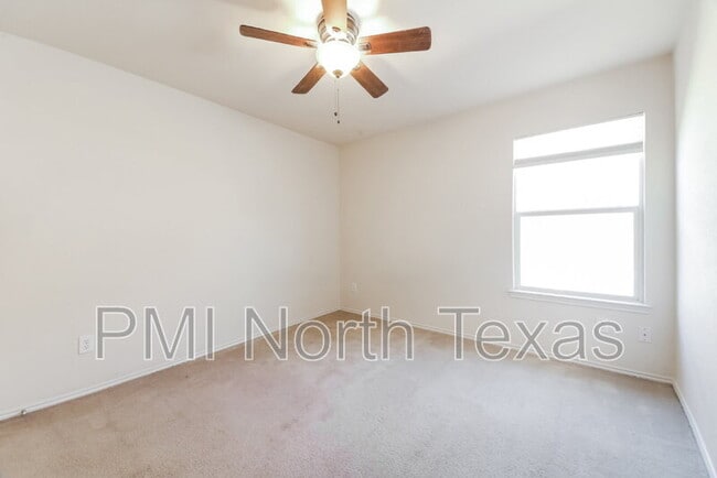 Building Photo - 13131 Galaxy Dr