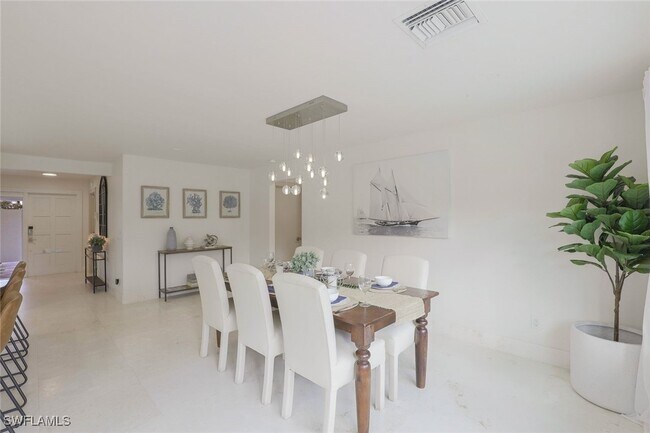Foto del edificio - 796 Ketch Dr